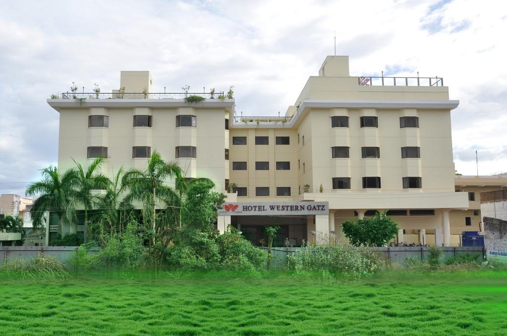 Hotel Western Gatz Theni Exteriér fotografie
